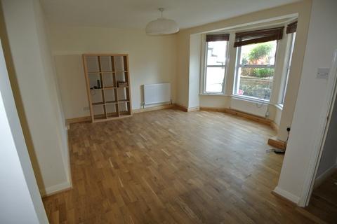 1 bedroom flat to rent, Limes Grove, Lewisham SE13