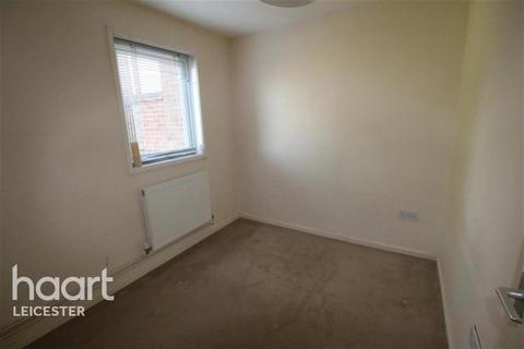1 bedroom flat to rent - Cross Hedge Close