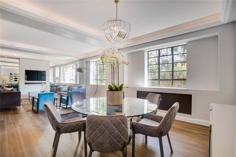 3 bedroom flat to rent, Princes Gate, Knightsbridge