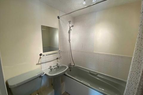 1 bedroom apartment to rent, Greenfields, Winsford