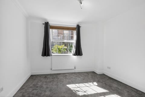 2 bedroom apartment to rent, Westminster Bridge Road, Lambeth North, London, SE1