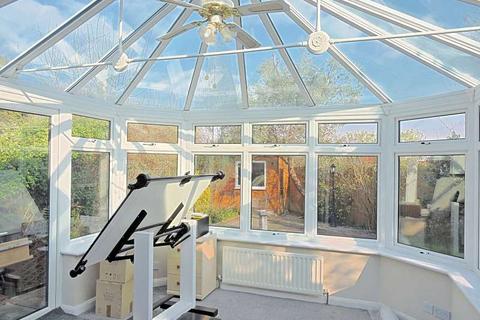 undefined, Cannon Grove, Fetcham KT22
