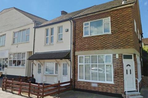 1 bedroom flat to rent, Westborough Road, Westcliff On Sea SS0