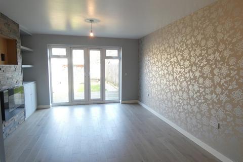 undefined, Sherwood Close, Wootton