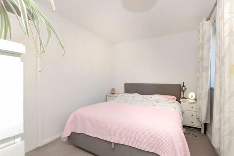 3 bedroom end of terrace house for sale, Yardley Avenue, Pitstone