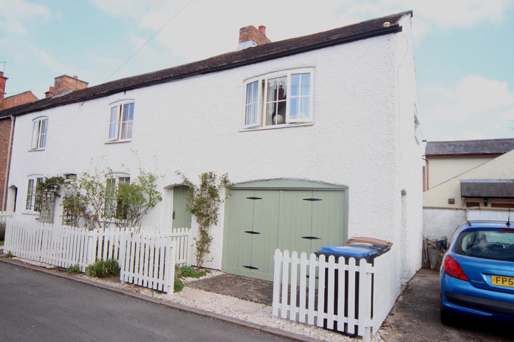 Love Lane, Burbage 3 bed cottage £395,000