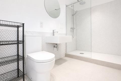 Studio to rent, Oxford City Centre