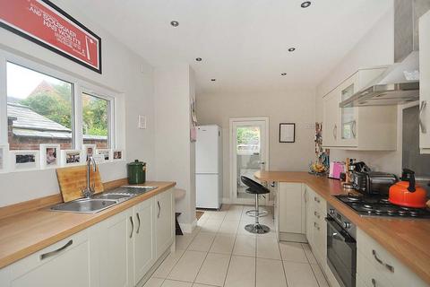 4 bedroom terraced house to rent, Hayton Street, Knutsford