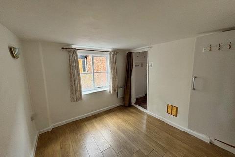 1 bedroom flat to rent, 2 Higher Mill Lane, Cullompton