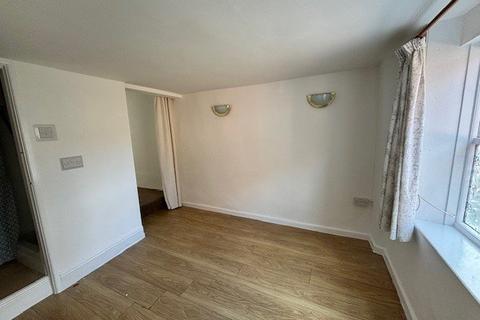 1 bedroom flat to rent, 2 Higher Mill Lane, Cullompton