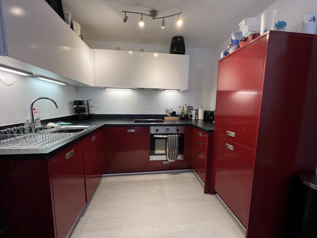 Apartment in West Midlands - View 3