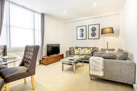 1 bedroom flat to rent, Hill Street W1