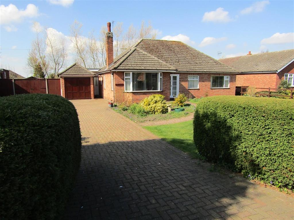 Saxilby Road, Sturton By Stow, Lincoln, LN1 2AB 3 bed detached house