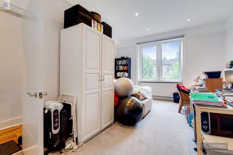 2 bedroom flat to rent, Goldhurst Terrace, South Hampstead