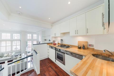 2 bedroom flat to rent, Evelyn Gardens, London