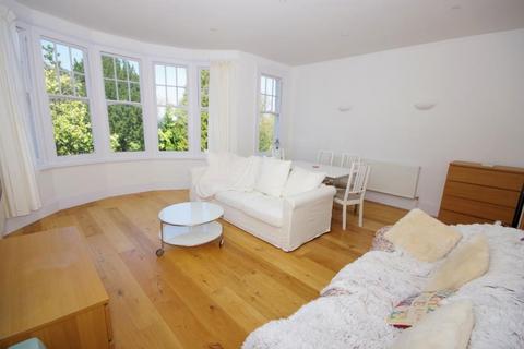 2 bedroom flat to rent, PARK VIEW ROAD, FINCHLEY, N3