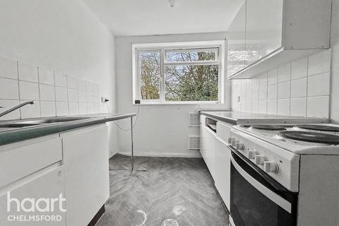 2 bedroom flat to rent, Haig Court, Chelmsford