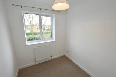 3 bedroom semi-detached house to rent, Court Corner, Olney, MK46