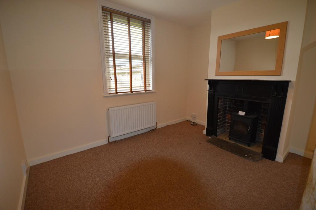 Lounge Property to L