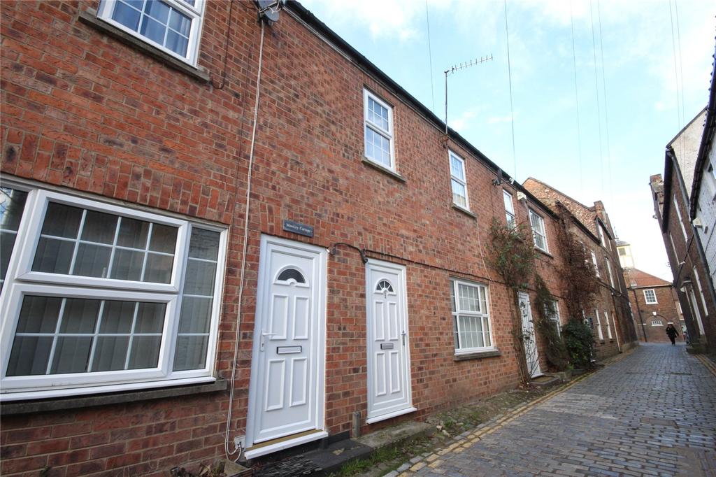 High Church Wynd, Yarm 3 bed end of terrace house to rent £800 pcm (£