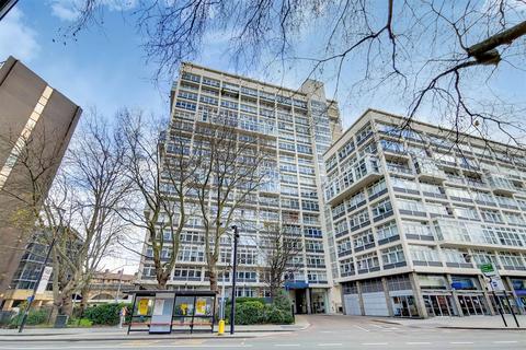 2 bedroom apartment to rent, South Block, Metro Central Heights, Elephant And Castle, London, SE1