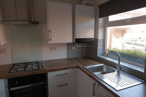 2 bedroom terraced house to rent, Garside Close, West Thamesmead, London SE28