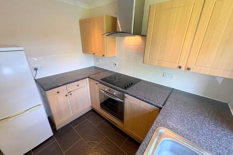 2 bedroom flat to rent, Daisyfield Court, Elton, Bury, BL8 2BL