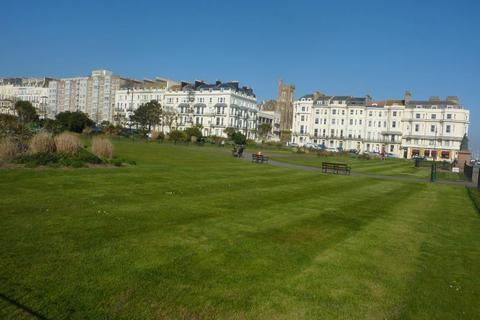 2 bedroom apartment to rent, Warrior Square, St Leonards TN37 6AB