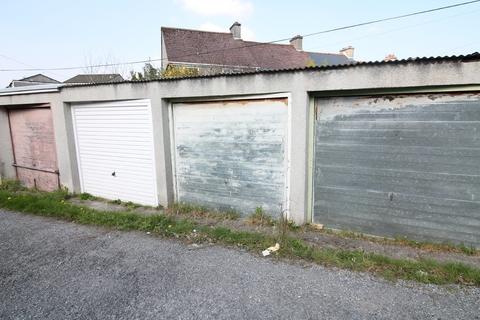 Kennel Hill Plympton Garage 15 000