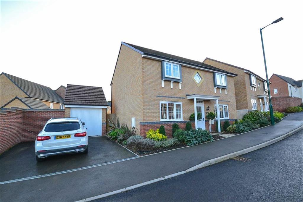 Red Deer Road, Darwins Walk, Shrewsbury 4 bed detached house £1,250