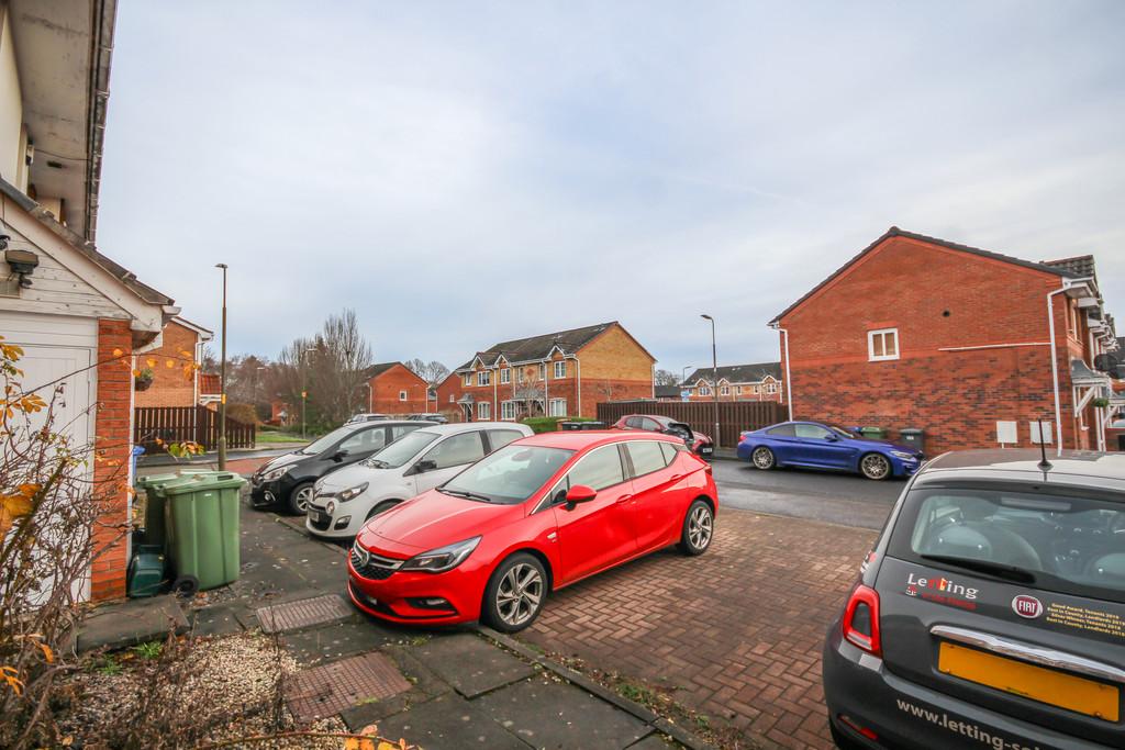 170 Oldwood - Small Externals-1