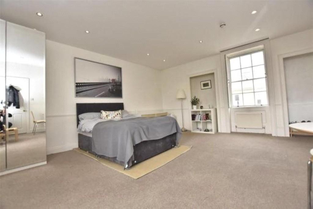 Attwood House, Rivers Street, Bath, Somerset, BA1 2QA 1 bed apartment