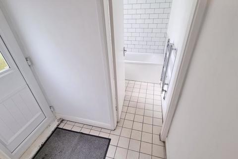 2 bedroom terraced house to rent, Crossman Street, Sherwood, Nottingham, NG5 2HL