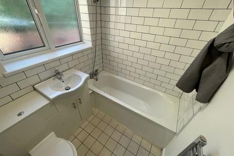 2 bedroom terraced house to rent, Crossman Street, Sherwood, Nottingham, NG5 2HL