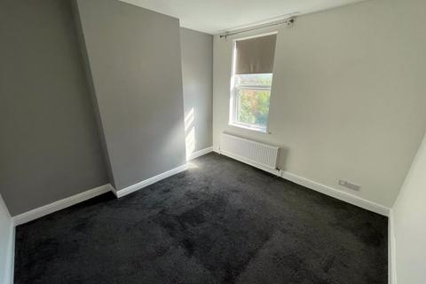 2 bedroom terraced house to rent, Crossman Street, Sherwood, Nottingham, NG5 2HL