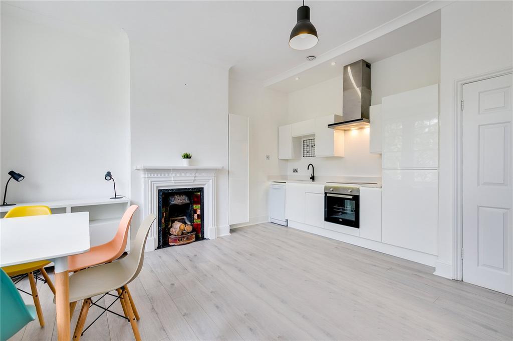 Kitchen/Dining