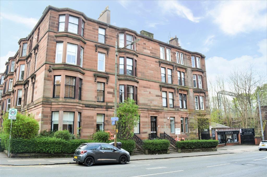 Clarence Drive, Flat Ground Right, Hyndland, Glasgow, G12 9RW 3 bed