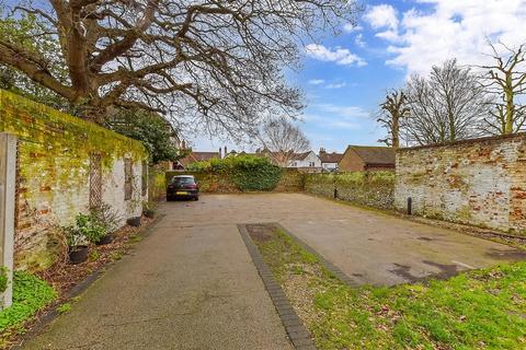 3 Springwell, Havant, PO9 1EB
