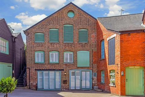 3 Springwell, Havant, PO9 1EB