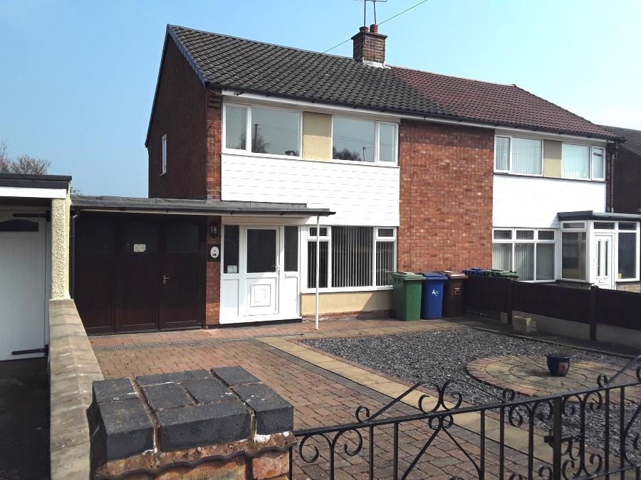 Ashtree Bank Rugeley, WS15 1HN 3 bed semidetached house £650 pcm (£