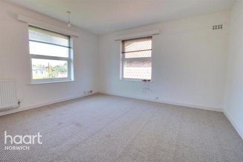 undefined, Aylsham Road, Norwich
