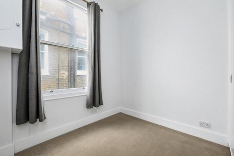 undefined, Belsize Grove, Belsize Park, NW3