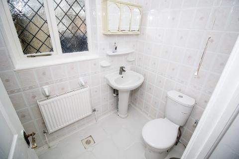 1 bedroom flat to rent, Shaftesbury Avenue, Southall, UB2