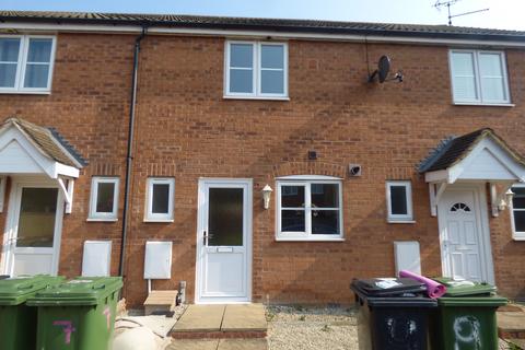 2 bedroom terraced house to rent, Oak Avenue, Hampton Hargate, Peterborough, Cambridgeshire. PE7 8FR