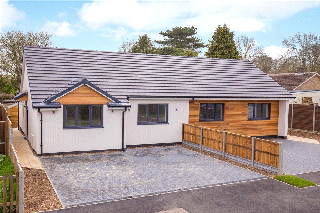 Loring Road, Sharnbrook, Bedford, Bedfordshire 2 bed semidetached