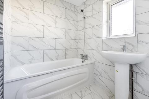 5 bedroom semi-detached house to rent, Warren Crescent,  Headington,  HMO Ready 5 Sharers,  OX3