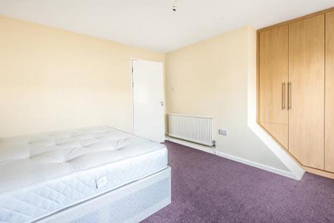 undefined, Warren Crescent, Headington, Oxford, OX3
