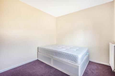undefined, Warren Crescent, Headington, Oxford, OX3