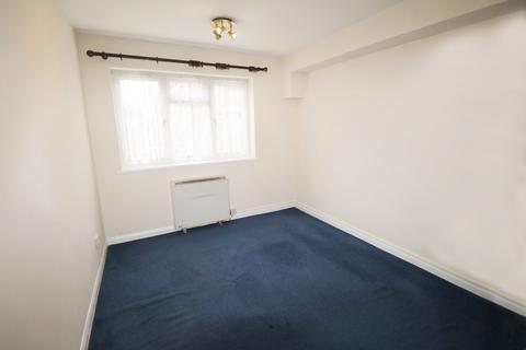 1 bedroom flat to rent, Stanley Road, Sutton, Surrey, SM2