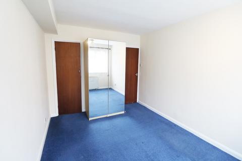 1 bedroom flat to rent, Stanley Road, Sutton, Surrey, SM2